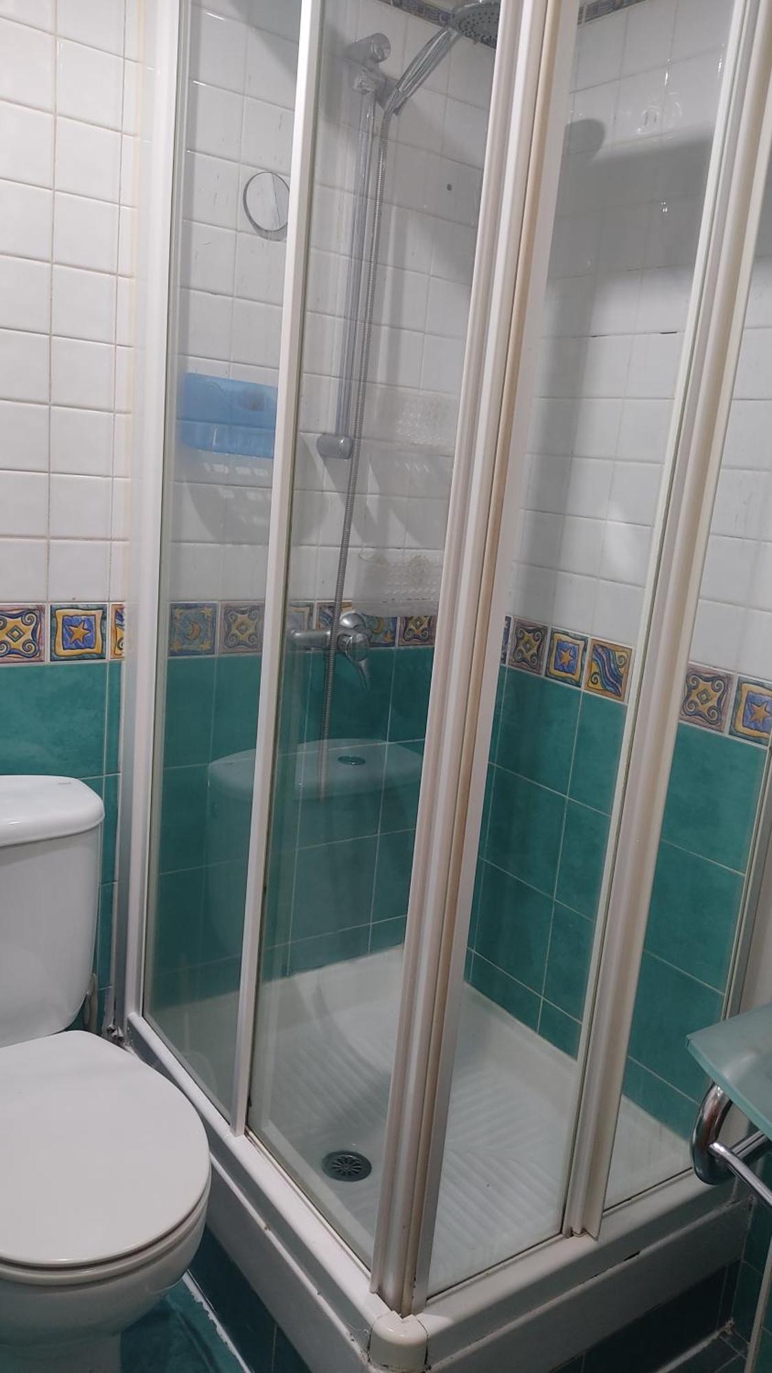 מלון מדריד Habitacion Individual Con Bano Y Cocina Compartida מראה חיצוני תמונה