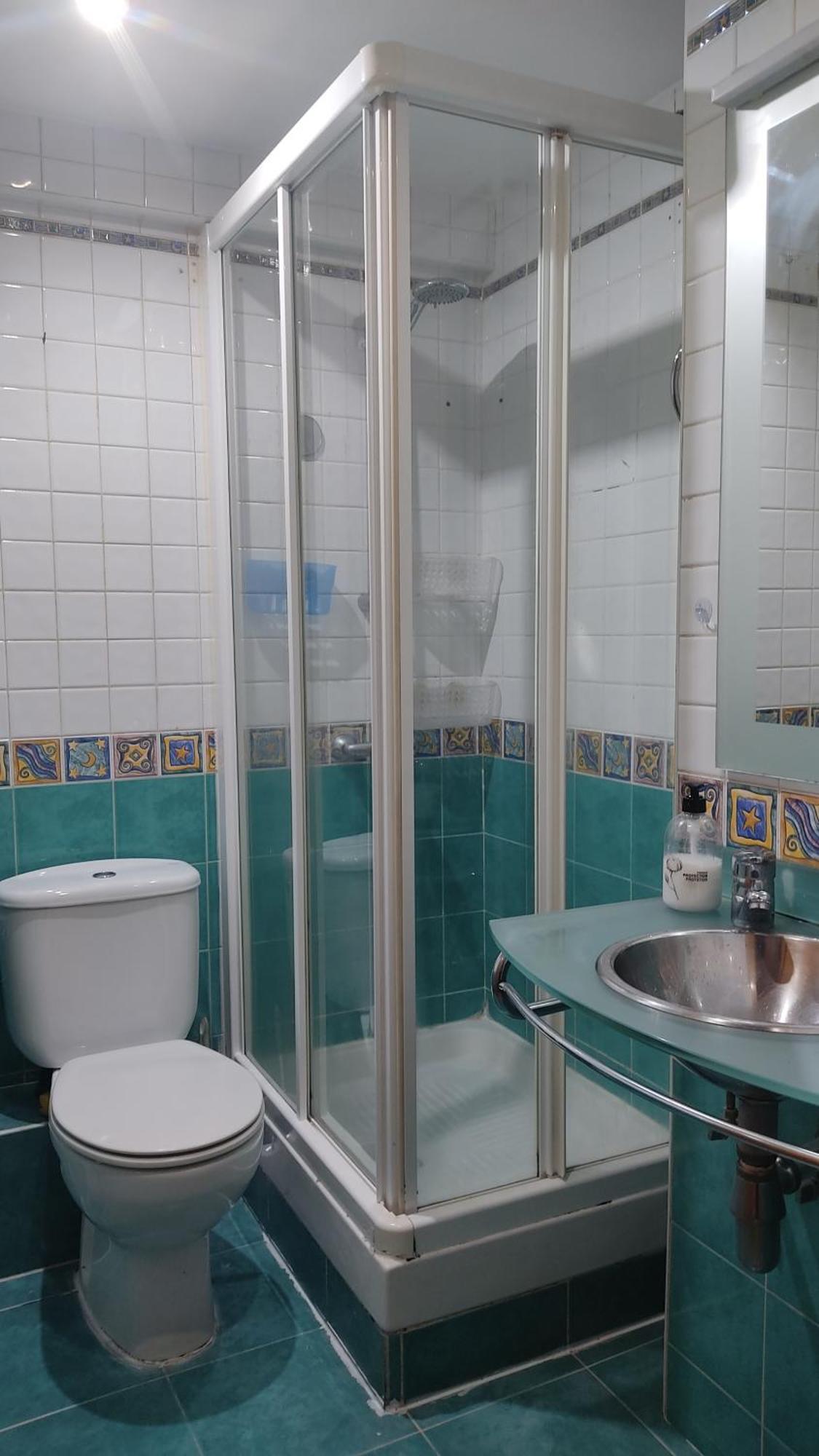 מלון מדריד Habitacion Individual Con Bano Y Cocina Compartida מראה חיצוני תמונה